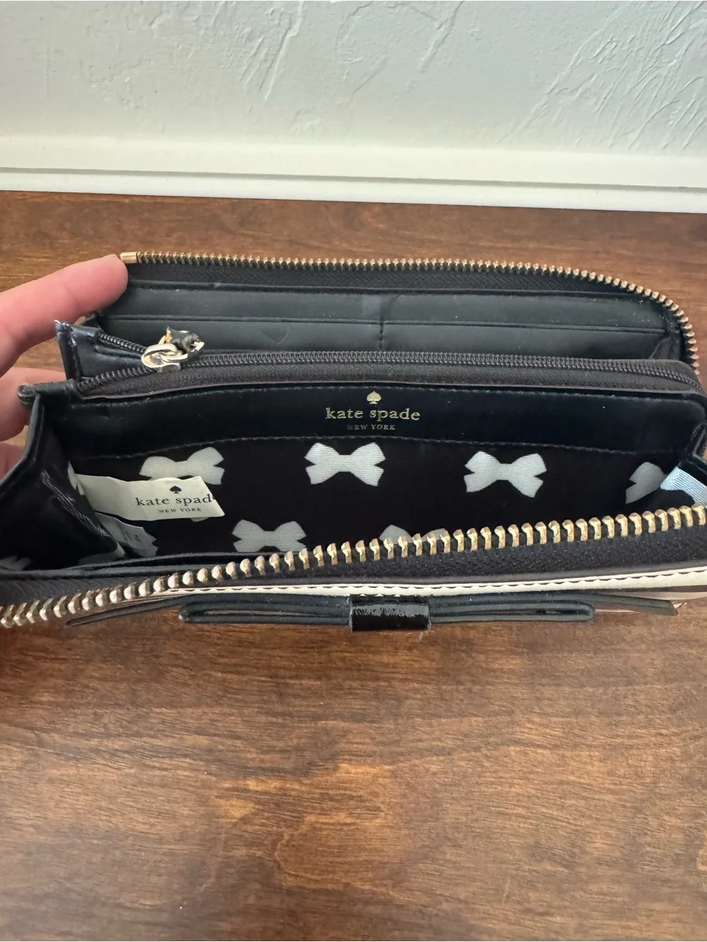 kate spade sleek black